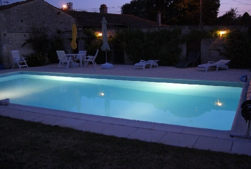 2992.pool by night - length.jpg